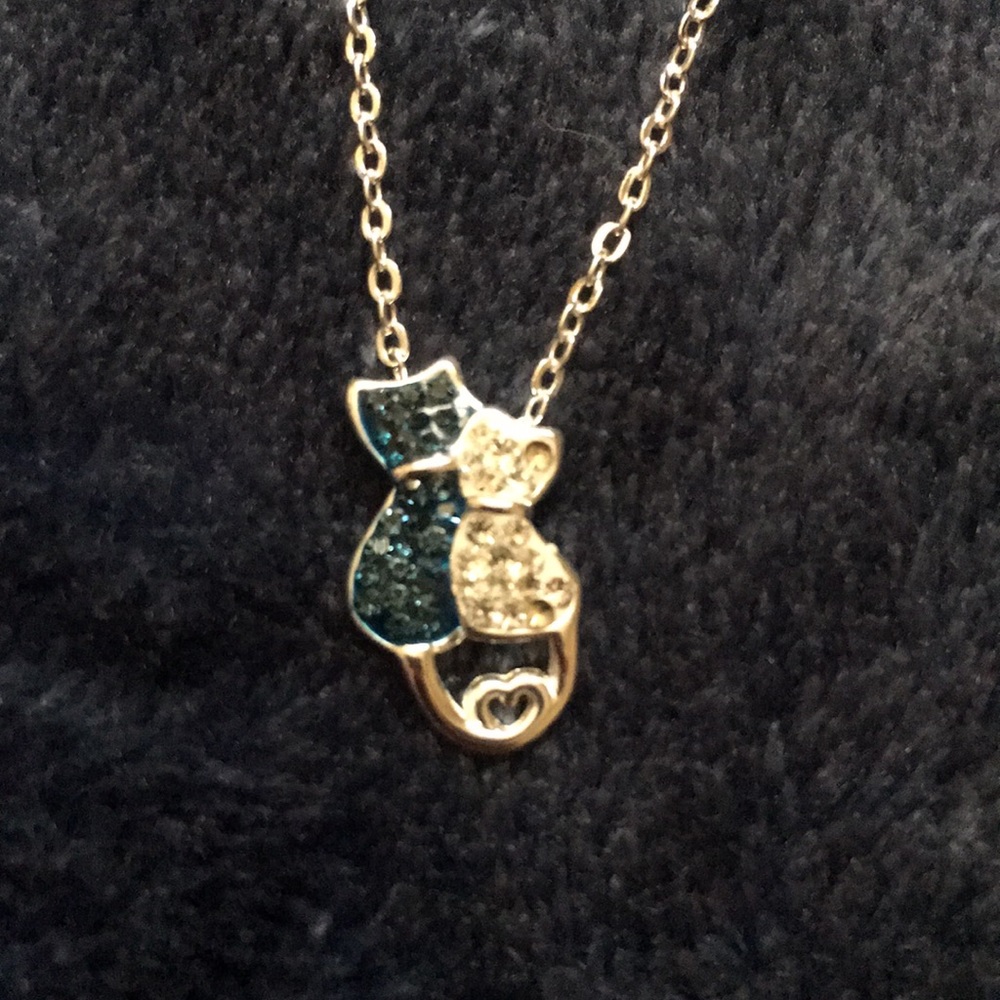 Serling silver cat necklace.